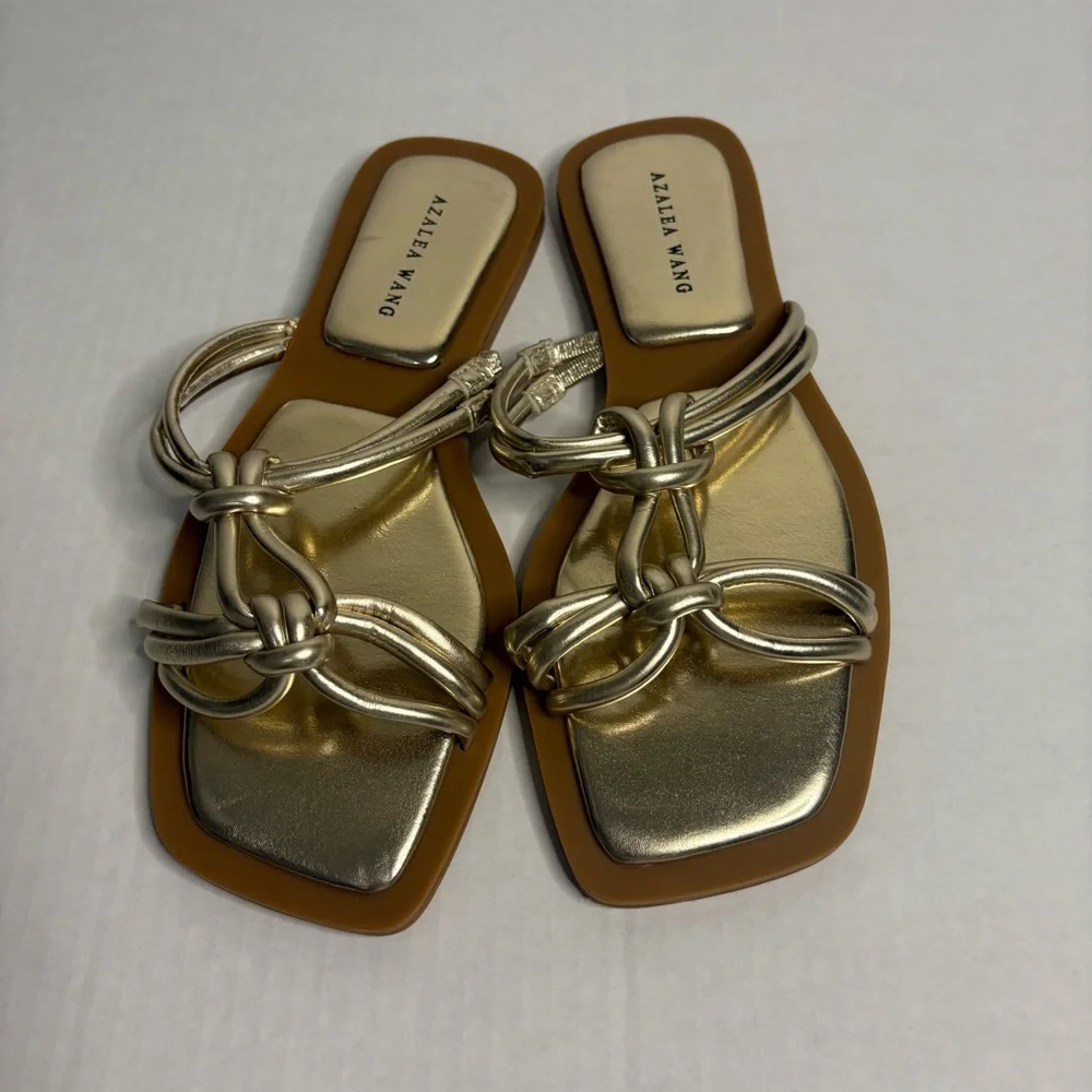 Azalea Wang Gold Knot Slide Sandals Size 7 Flat Square Toe Slip On